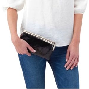 Hobo Lauren wallet clutch